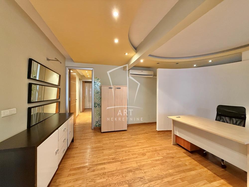 Slika 8 - Kralja Milutina,  Lokal za izdavanje, 101m2, 1.500€