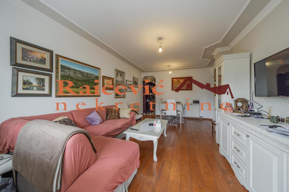 Slika 6 - Vojvode Petka, Trosoban stan na prodaju, 66m2, 265.000€