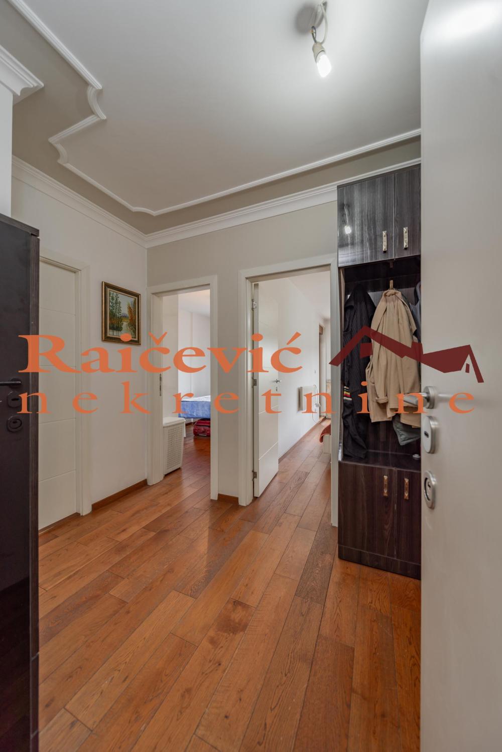 Slika 11 - Vojvode Petka, Trosoban stan na prodaju, 66m2, 265.000€