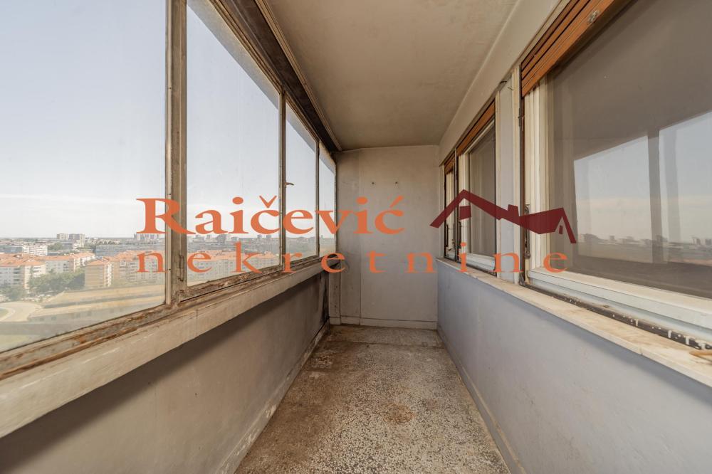 Slika 7 - Bulevar Arsenija Carnojevica, Četvorosoban stan na prodaju, 105m2, 245.000€