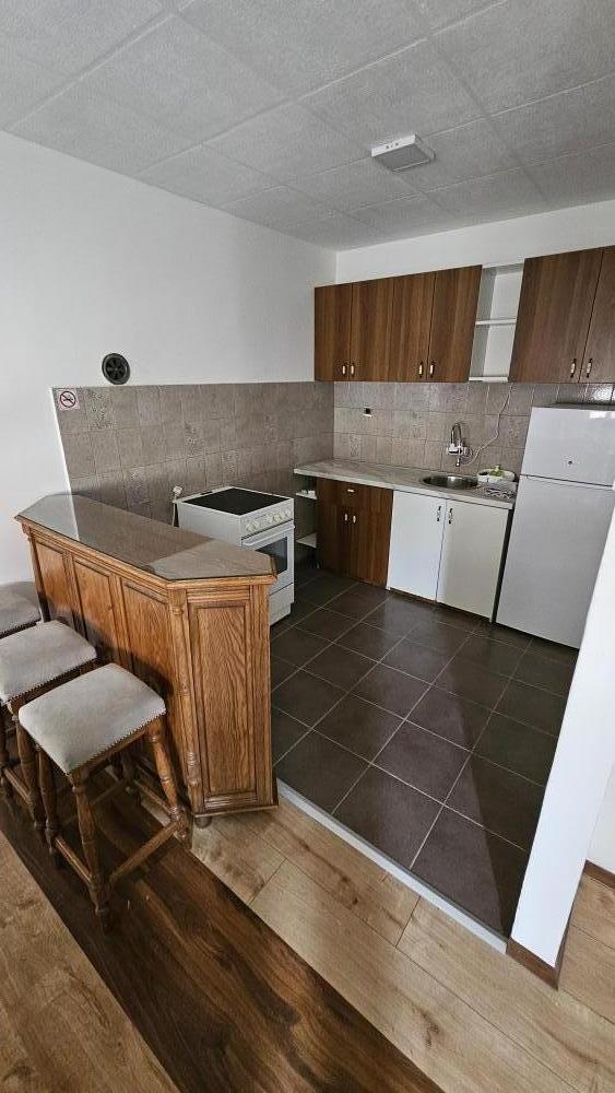 Slika 6 - Trosoban stan za izdavanje, 85m2, 350€