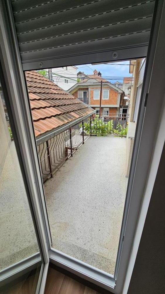 Slika 2 - Trosoban stan za izdavanje, 85m2, 350€