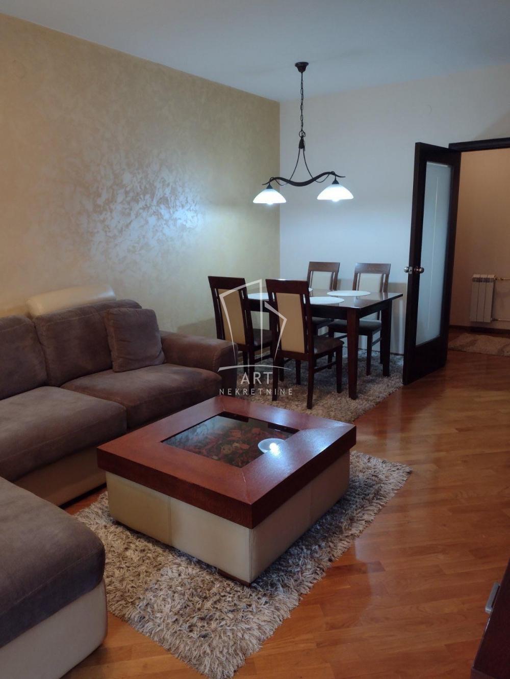 Slika 1 - Višegradska, Četvorosoban stan za izdavanje, 91m2, 1.200€