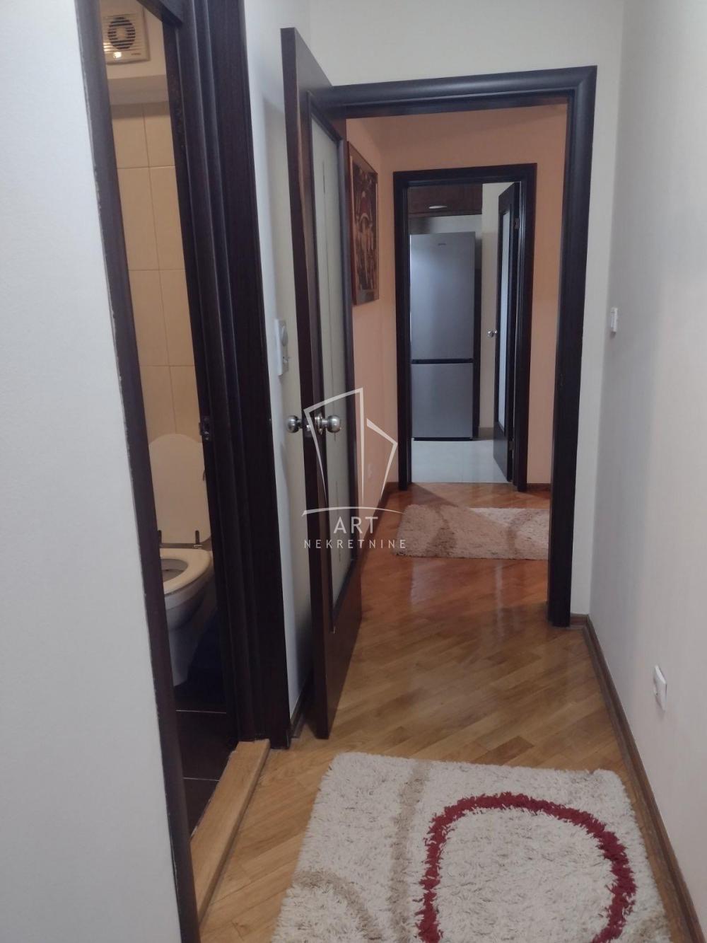 Slika 5 - Višegradska, Četvorosoban stan za izdavanje, 91m2, 1.200€