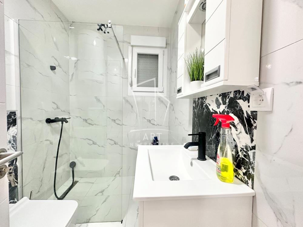 Slika 11 - Milana Konjovića,  Kuća na prodaju, 61m2, 260.000€