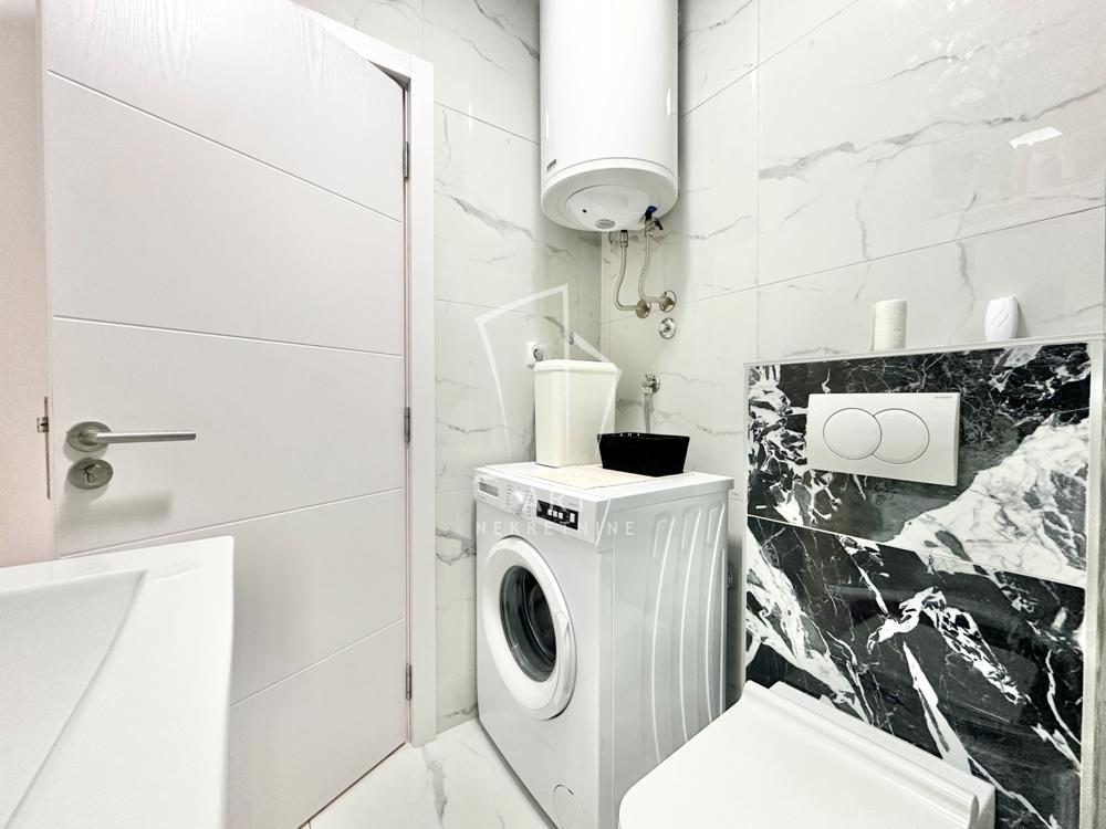 Slika 8 - Milana Konjovića,  Kuća na prodaju, 61m2, 260.000€