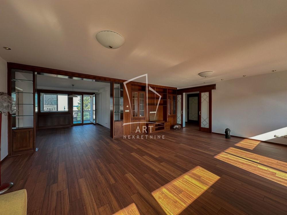 Glavna slika -Senjačka, Petosoban stan za izdavanje, 170m2, 1.800€