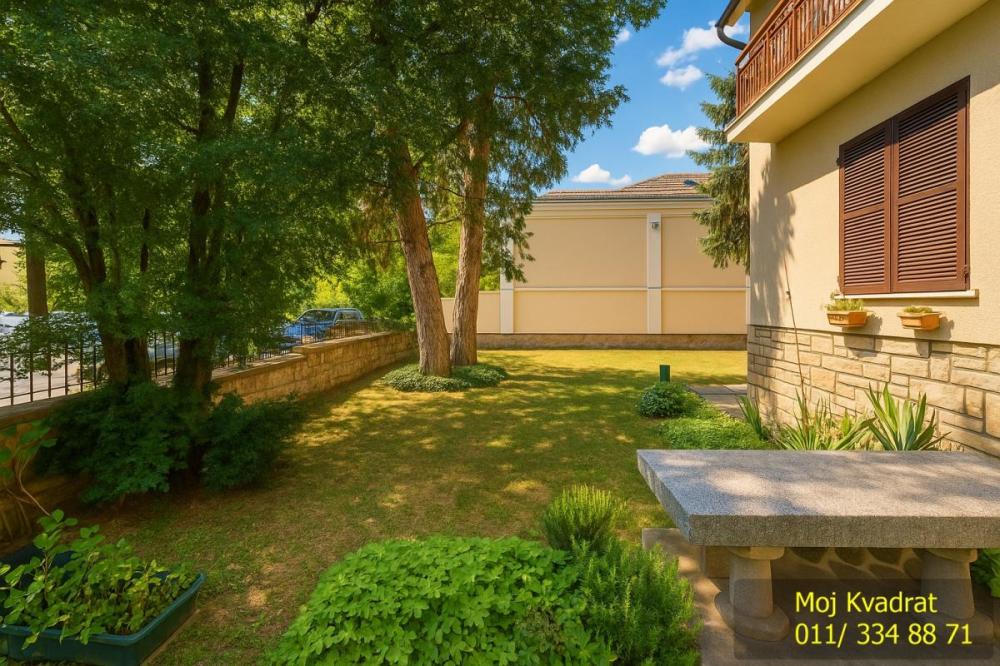 Slika 1 -  Kuća na prodaju, 400m2, 2.500.000€