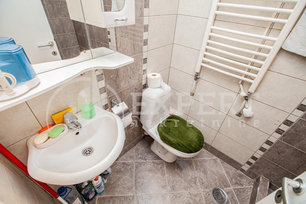 Slika 8 - Vizantijski bulevar, Četvorosoban stan na prodaju, 151m2, 242.100€