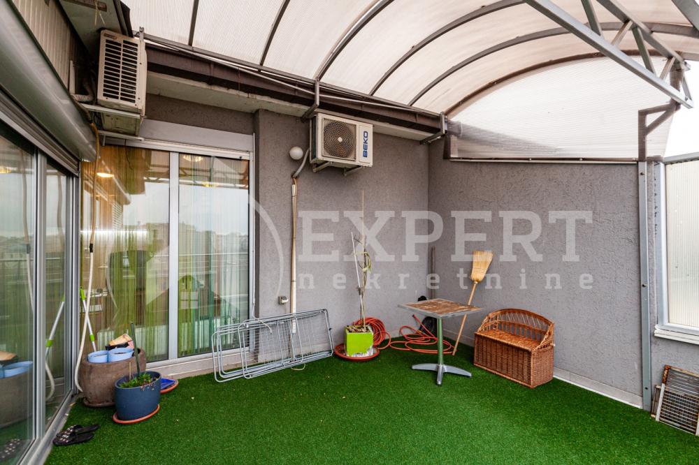 Slika 3 - Vizantijski bulevar, Četvorosoban stan na prodaju, 151m2, 242.100€