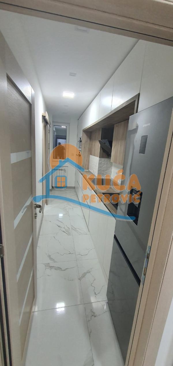 Slika 8 - Strahinjića Bana, Trosoban stan za izdavanje, 85m2, 1.100€