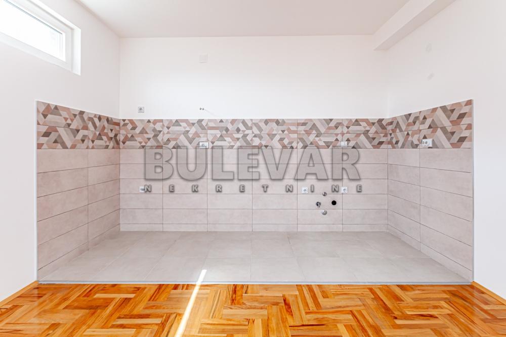 Slika 1 - Borska, Trosoban stan na prodaju, 59m2, 110.110€