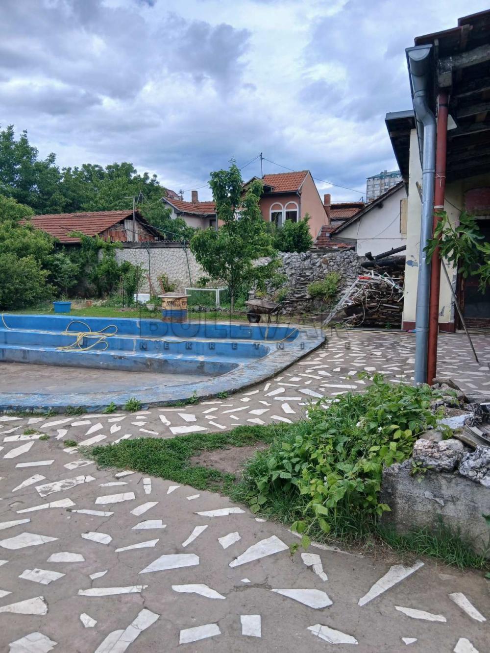 Slika 2 - Jovana Ristića,  Kuća za izdavanje, 800m2, 4.500€