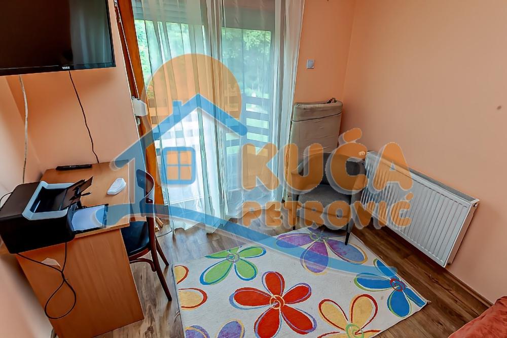 Slika 10 - Belopalanačka,  Kuća na prodaju, 159m2, 180.000€