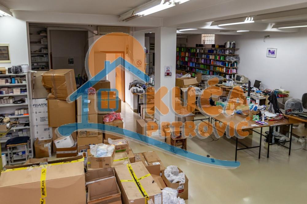 Slika 2 - Pribojska,  Lokal za izdavanje, 650m2, 2.500€