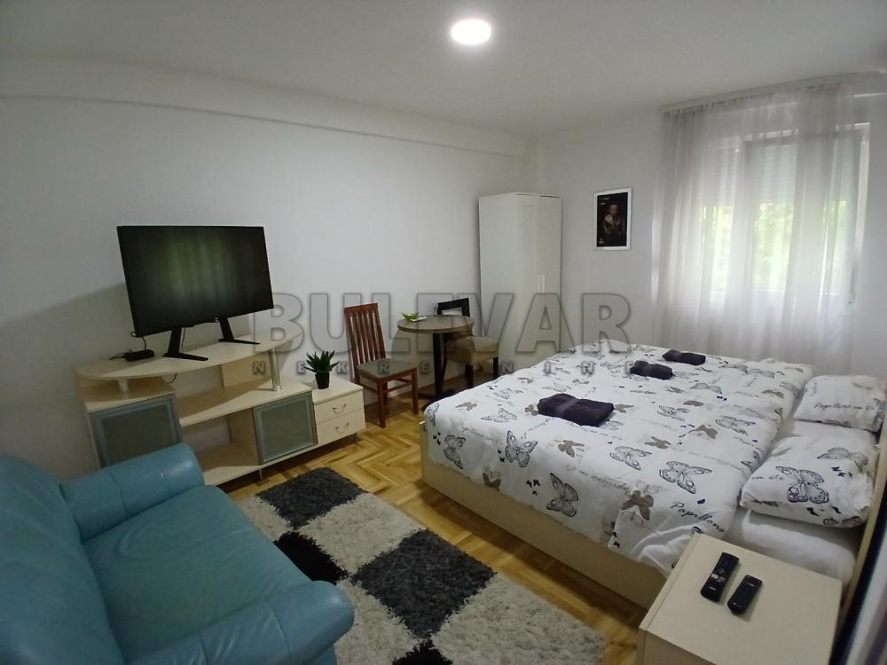 Slika 8 - Milentijeva, Trosoban stan za izdavanje, 95m2, 950€