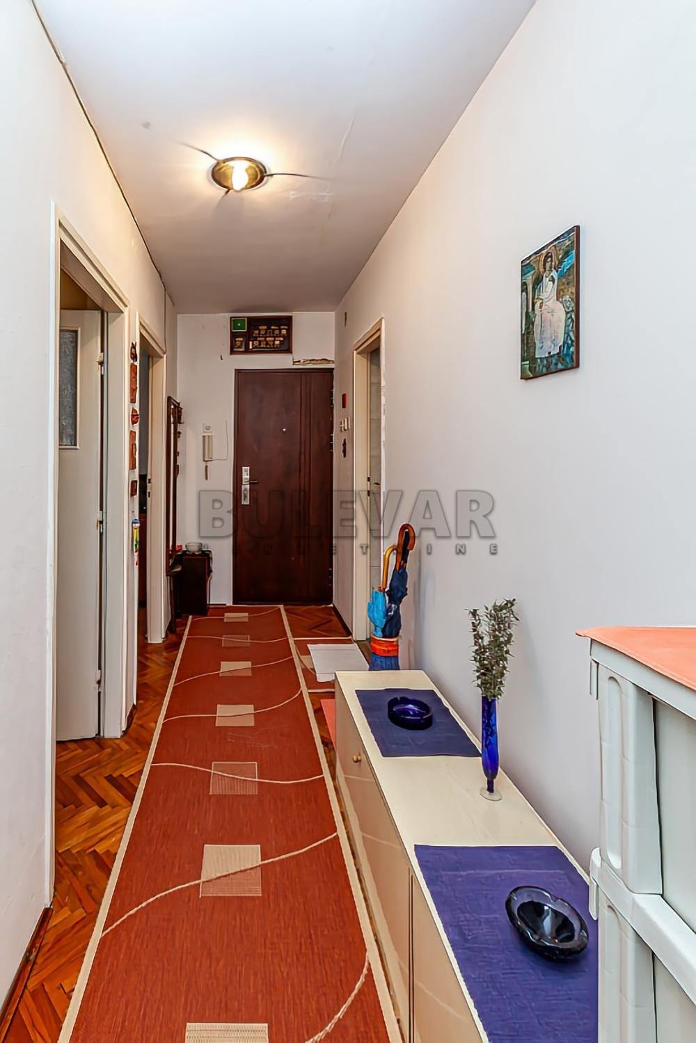 Slika 8 - Generala Milojka Lešjanina, Trosoban stan na prodaju, 56m2, 150.000€