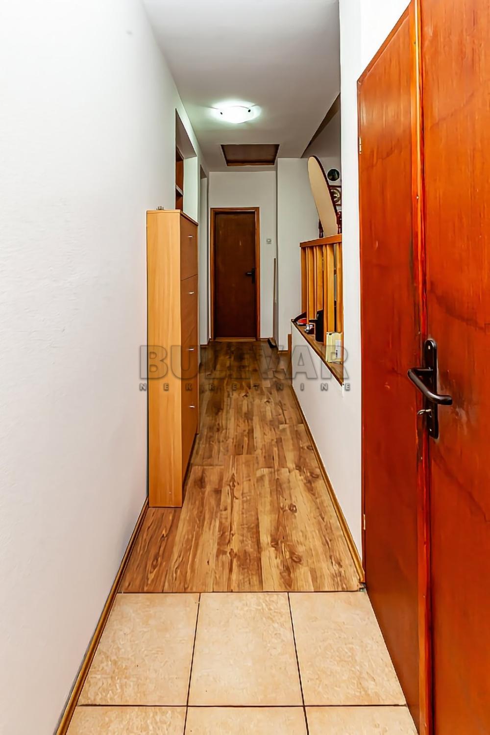 Slika 5 - Belopalanačka,  Kuća na prodaju, 159m2, 180.000€