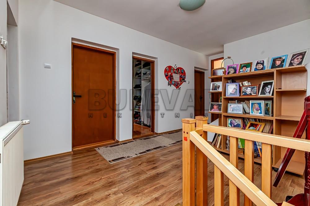 Slika 3 - Belopalanačka,  Kuća na prodaju, 159m2, 180.000€