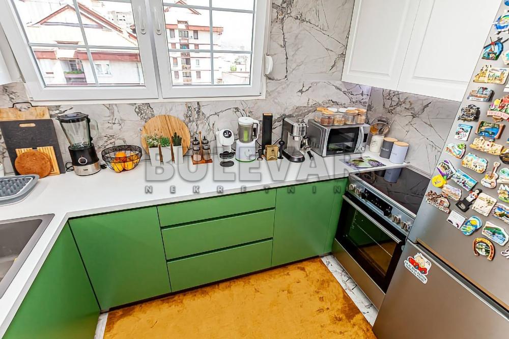 Slika 8 - Cara Dušana, Trosoban stan na prodaju, 63m2, 166.000€