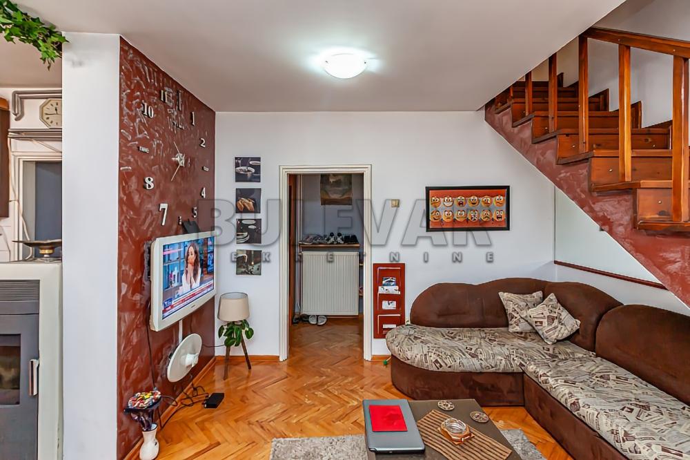 Slika 1 - Dragiše Cvetkovića, Četvorosoban stan na prodaju, 71m2, 123.000€