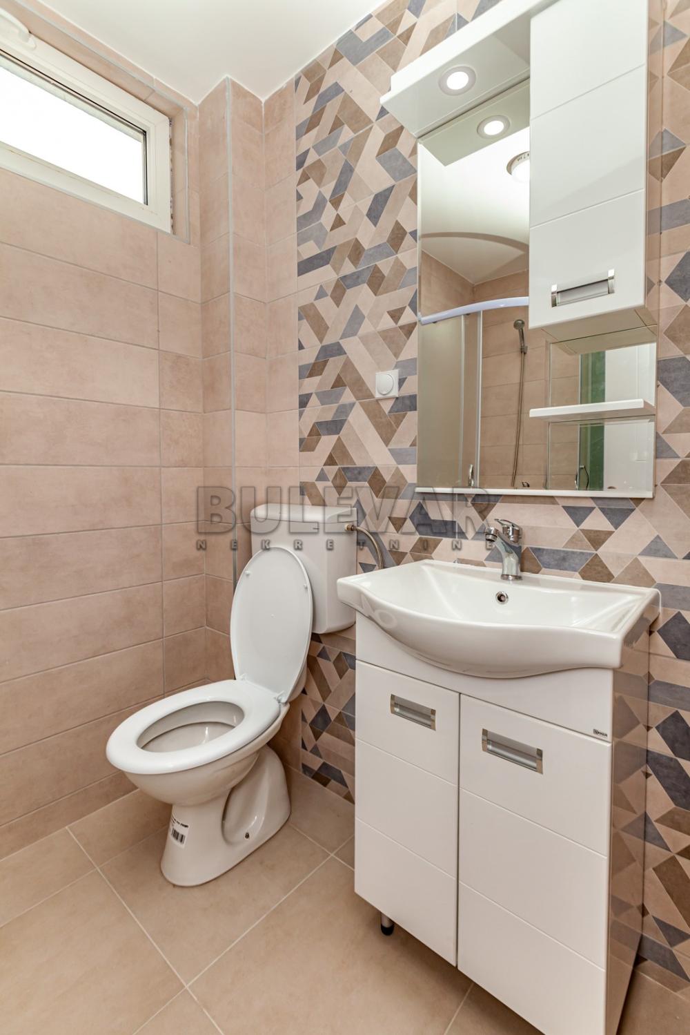 Slika 11 - Borska, Trosoban stan na prodaju, 58m2, 109.130€