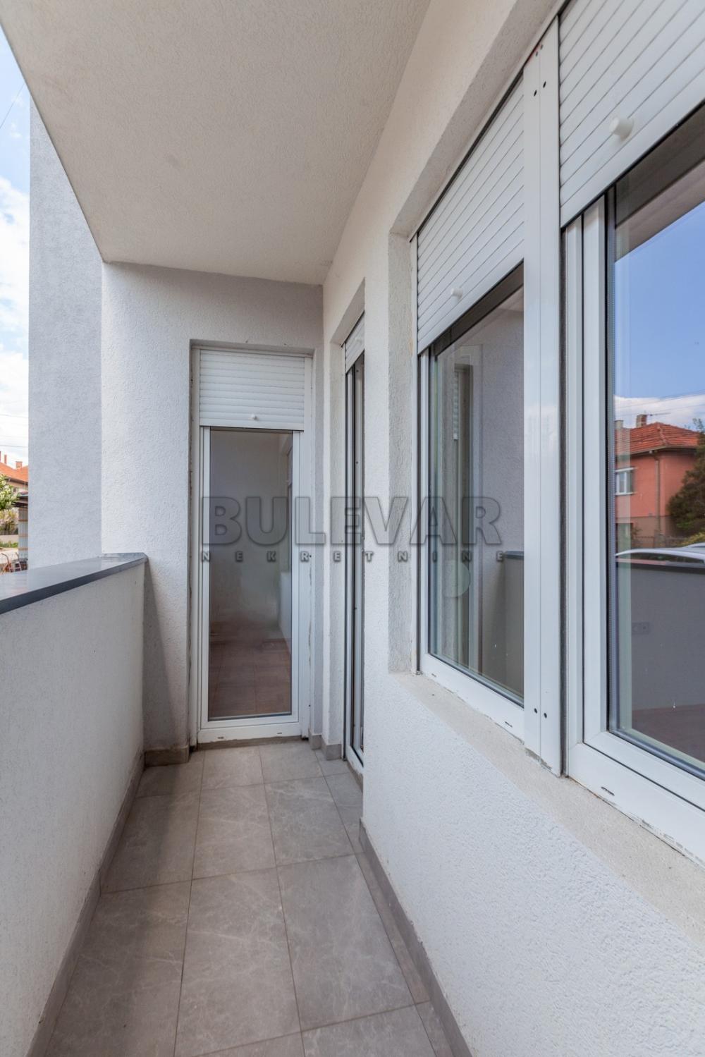 Slika 3 - Borska, Trosoban stan na prodaju, 58m2, 108.775€