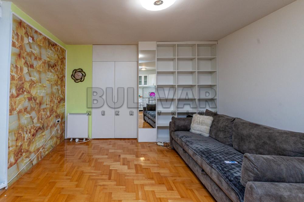 Slika 4 - Vizantijski bulevar, Četvorosoban stan na prodaju, 151m2, 242.100€