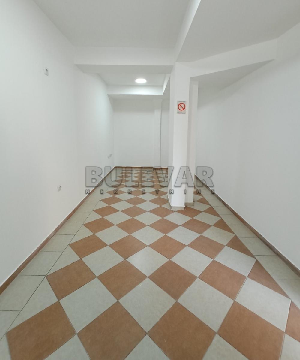 Slika 1 - Stanoja Bunuševca,  Lokal za izdavanje, 20m2, 250€