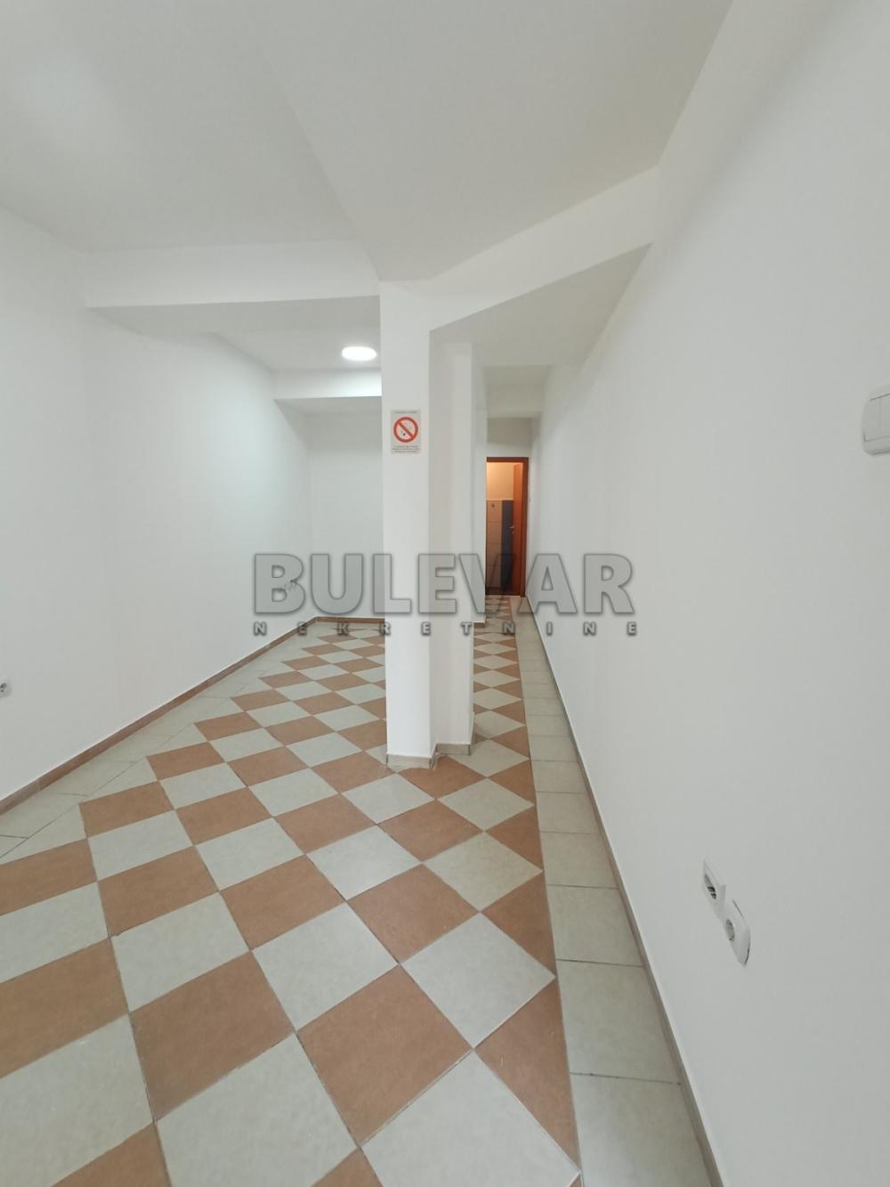 Slika 2 - Stanoja Bunuševca,  Lokal za izdavanje, 20m2, 250€