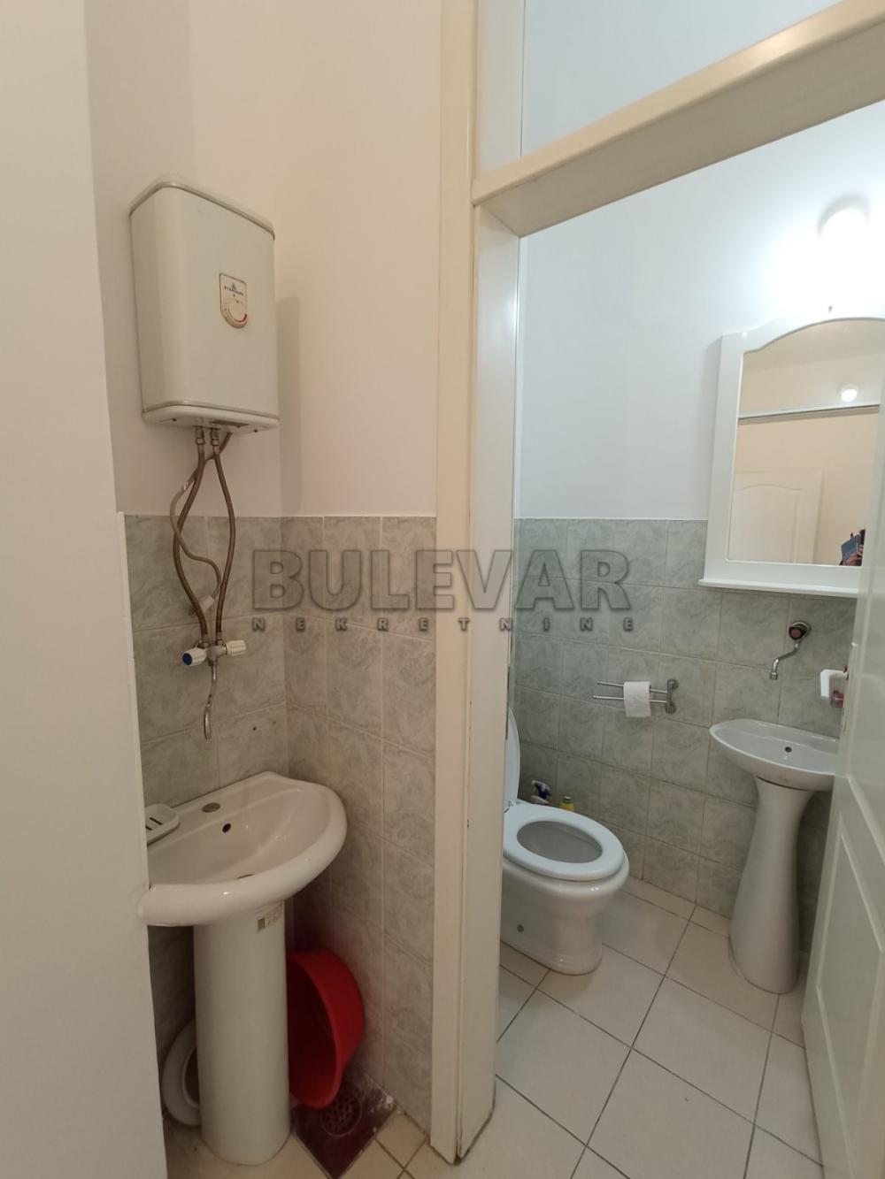 Slika 5 - Stanoja Bunuševca,  Lokal za izdavanje, 25m2, 300€