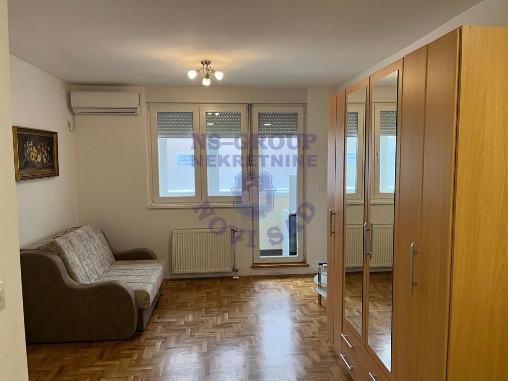Glavna slika -Jednosoban stan za izdavanje, 28m2, 280€