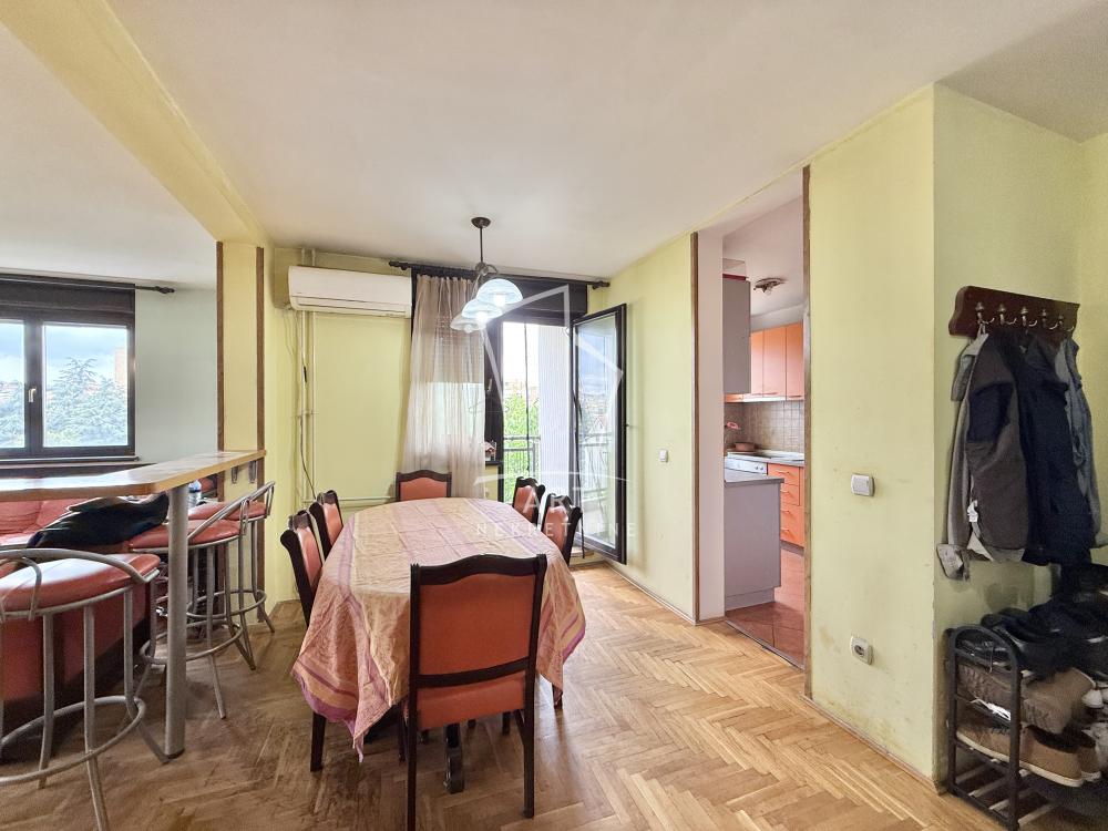 Slika 8 - Ulofa Palmea, Trosoban stan na prodaju, 81m2, 275.400€