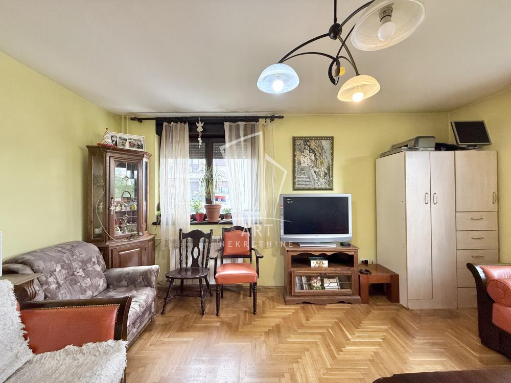 Slika 1 - Ulofa Palmea, Trosoban stan na prodaju, 81m2, 275.400€