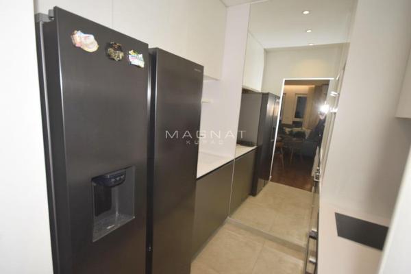 Slika 3 - Metohijska, Dvoiposoban stan na prodaju, 54m2, 214.000€