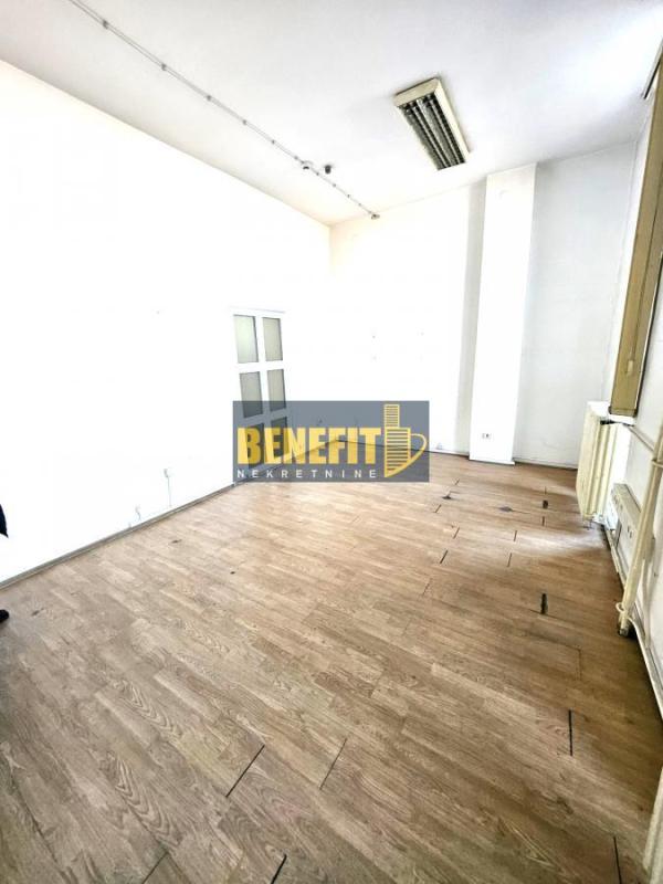 Slika 7 -  Lokal za izdavanje, 1000m2, 10.000€