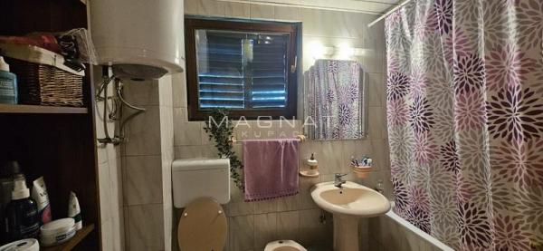 Slika 9 - Ladna voda,  Kuća na prodaju, 260m2, 210.000€