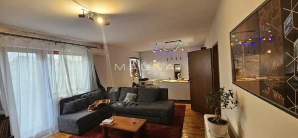 Slika 6 - Ladna voda,  Kuća na prodaju, 260m2, 210.000€