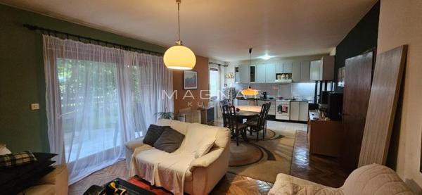 Slika 5 - Ladna voda,  Kuća na prodaju, 260m2, 210.000€