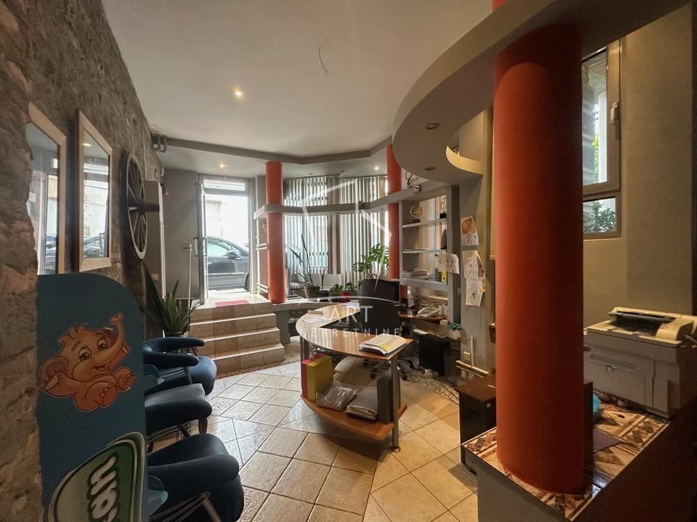 Slika 1 - Vukice Mitrović,  Lokal za izdavanje, 113m2, 950€