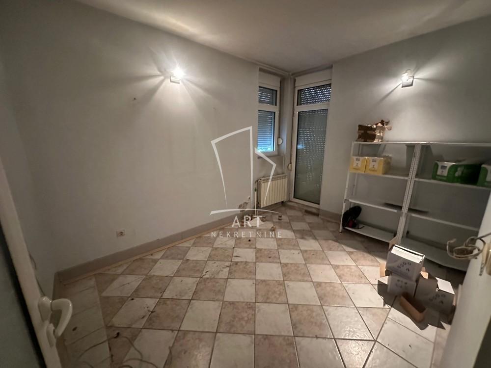 Slika 6 - Vukice Mitrović,  Lokal za izdavanje, 113m2, 950€