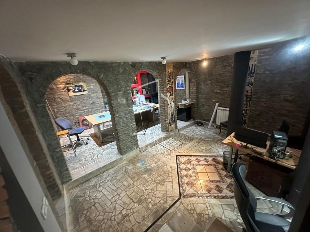 Slika 3 - Vukice Mitrović,  Lokal za izdavanje, 113m2, 950€