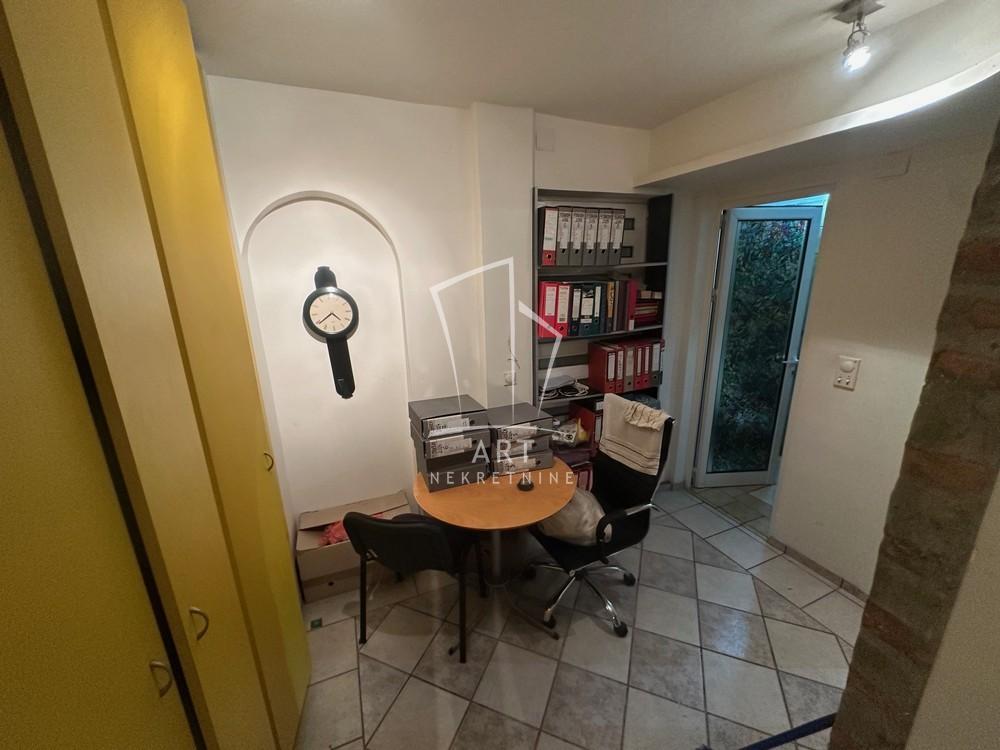 Slika 4 - Vukice Mitrović,  Lokal za izdavanje, 113m2, 950€