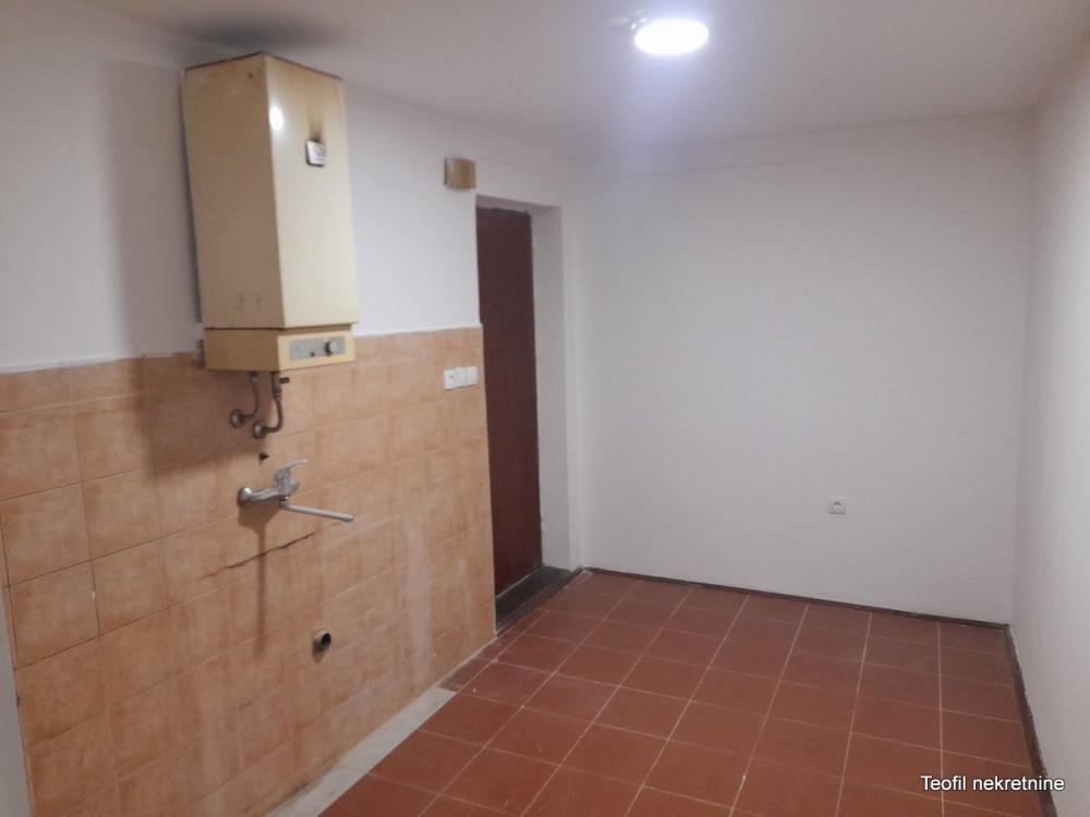 Glavna slika -Burgerovih, Jednosoban stan na prodaju, 27m2, 41.900€