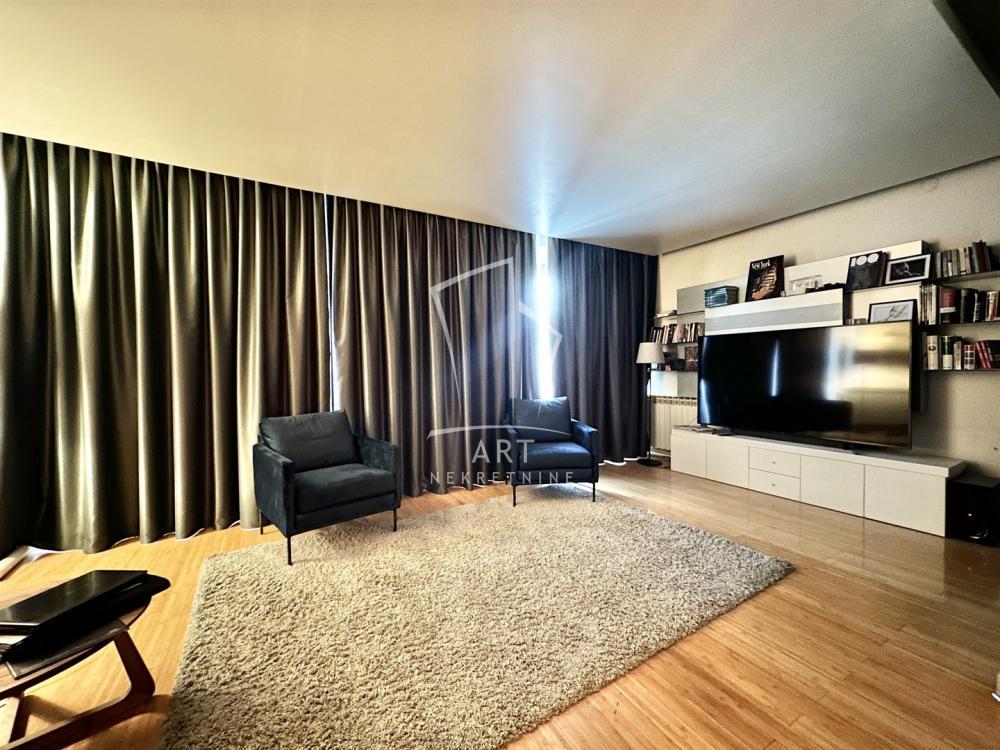 Glavna slika -Bulevar Mihajla Pupina, Dvosoban stan na prodaju, 75m2, 275.000€