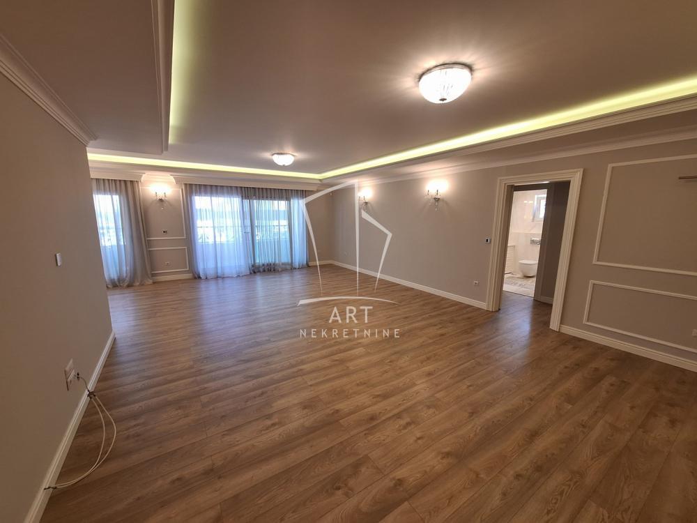 Glavna slika -Brzakova, Petosoban stan za izdavanje, 150m2, 4.500€