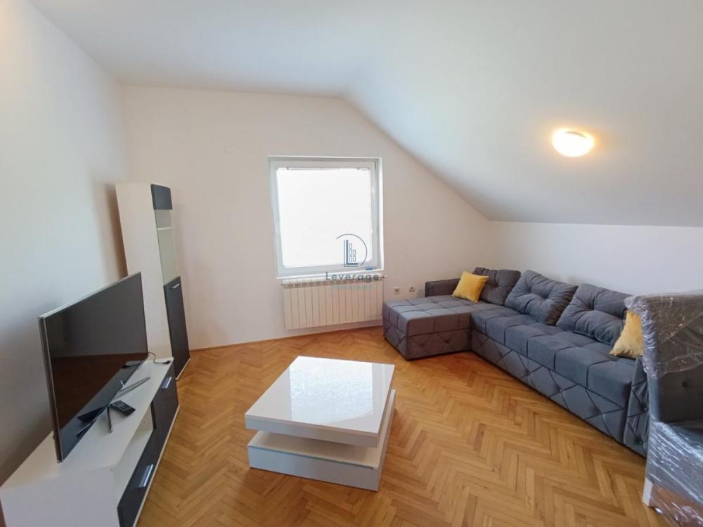 Glavna slika -Sime Matavulja, Dvoiposoban stan za izdavanje, 110m2, 650€