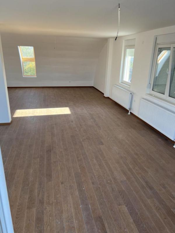 Slika 7 -  Stan na prodaju, 207m2, 352.000€