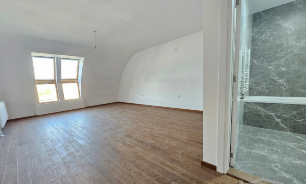 Slika 4 -  Stan na prodaju, 207m2, 352.000€