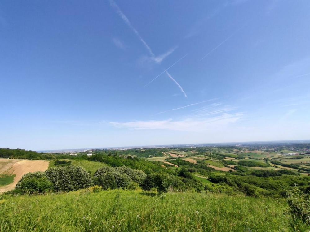 Slika 1 -  Plac na prodaju, Bukovac, , 115.000€